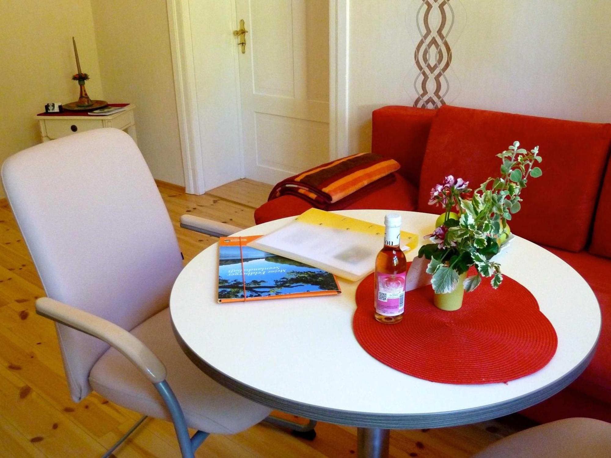 Ferienwohnung Villa Am Haussee Feldberger Seenlandschaft Exteriör bild